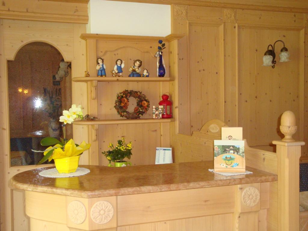 לינה וארוחת בוקר Breguzzo Agritur Cornasest מראה חיצוני תמונה