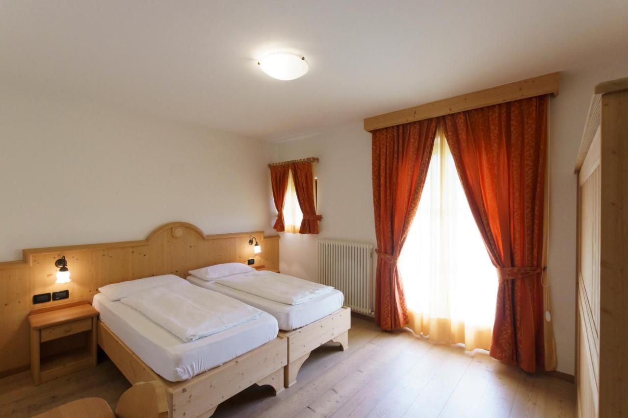 לינה וארוחת בוקר Breguzzo Agritur Cornasest מראה חיצוני תמונה